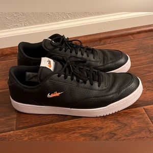 Nike Court size 13